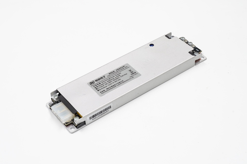 YC-200WX15-4.2V0A